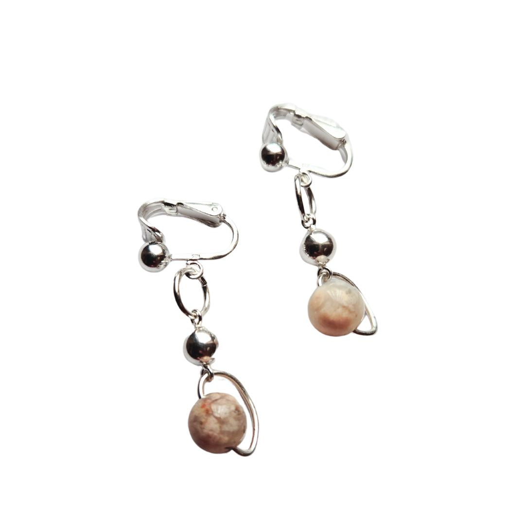 Floating Agate Clip-Ons - Tan and White