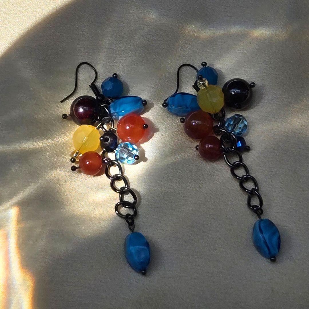 Vibrant Vixen Earrings - Multi-color
