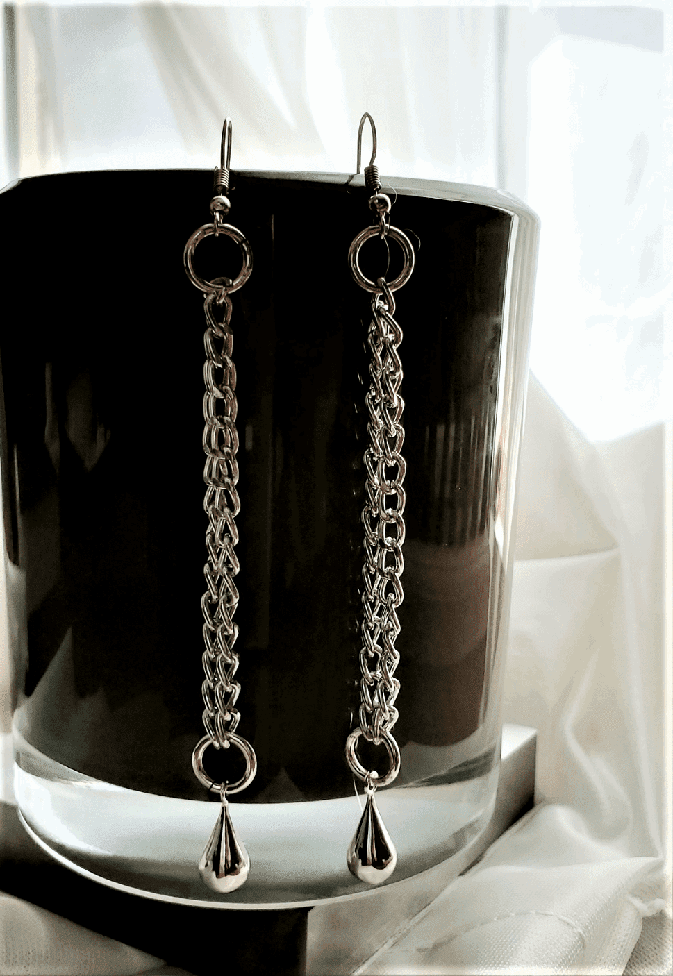 Earrings for women, Chain Teardrop Earrings, earrings dangling from candle