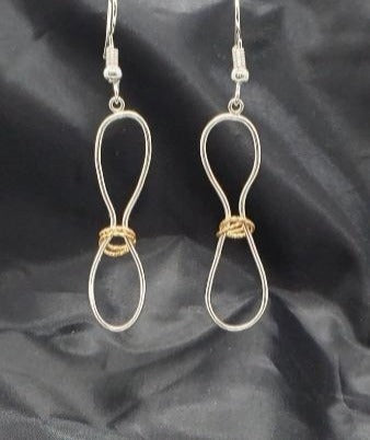 earrings on a black background, earring for women, handmade earrings, Twist Dangle Earrings